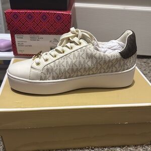 Michael Kors Women's Cream and Brown Sneakers